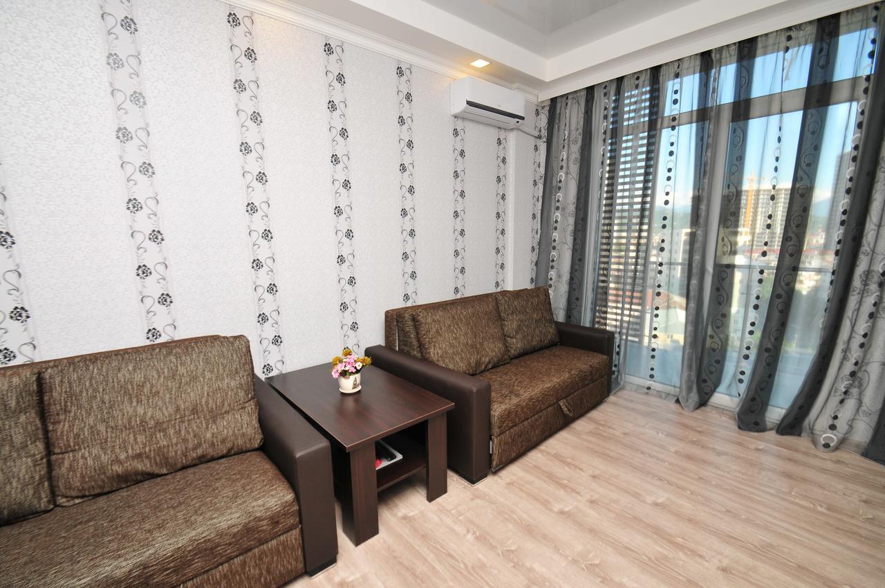Sea Appart Hotel In The City Center Batumi Kültér fotó